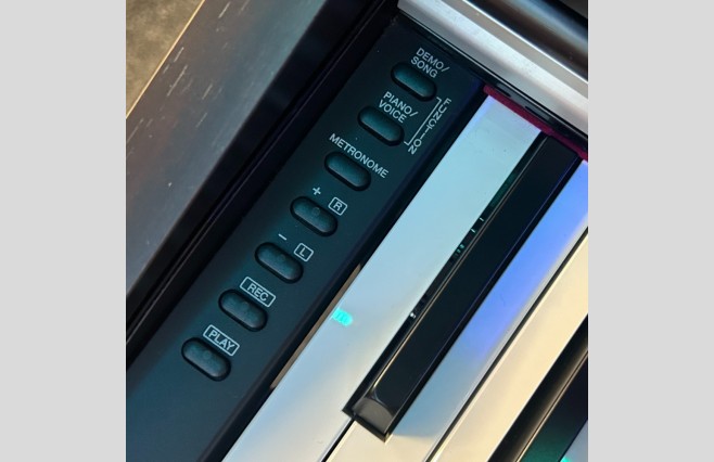 Used Yamaha YDP-142 Satin Rosewood Digital Piano Complete Package (SN:BCUN01179) - Image 6